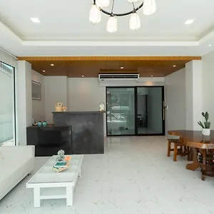 https://terminal-58-ban-mut-dok-khao.khao-lakhotels.com