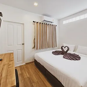 https://hostel-casa-maya-house.hotelskophiphi.com