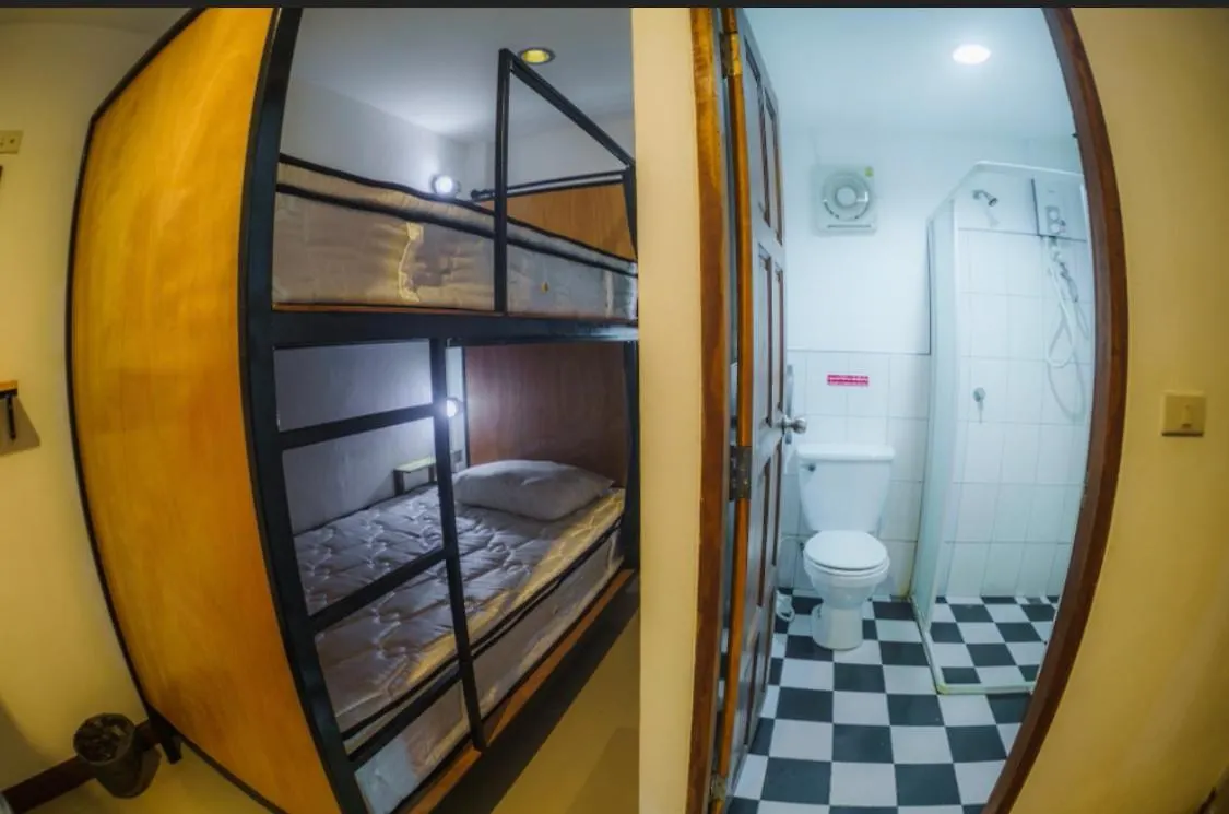 Nitro House Hostel Ko Tao 5*,  Thailand